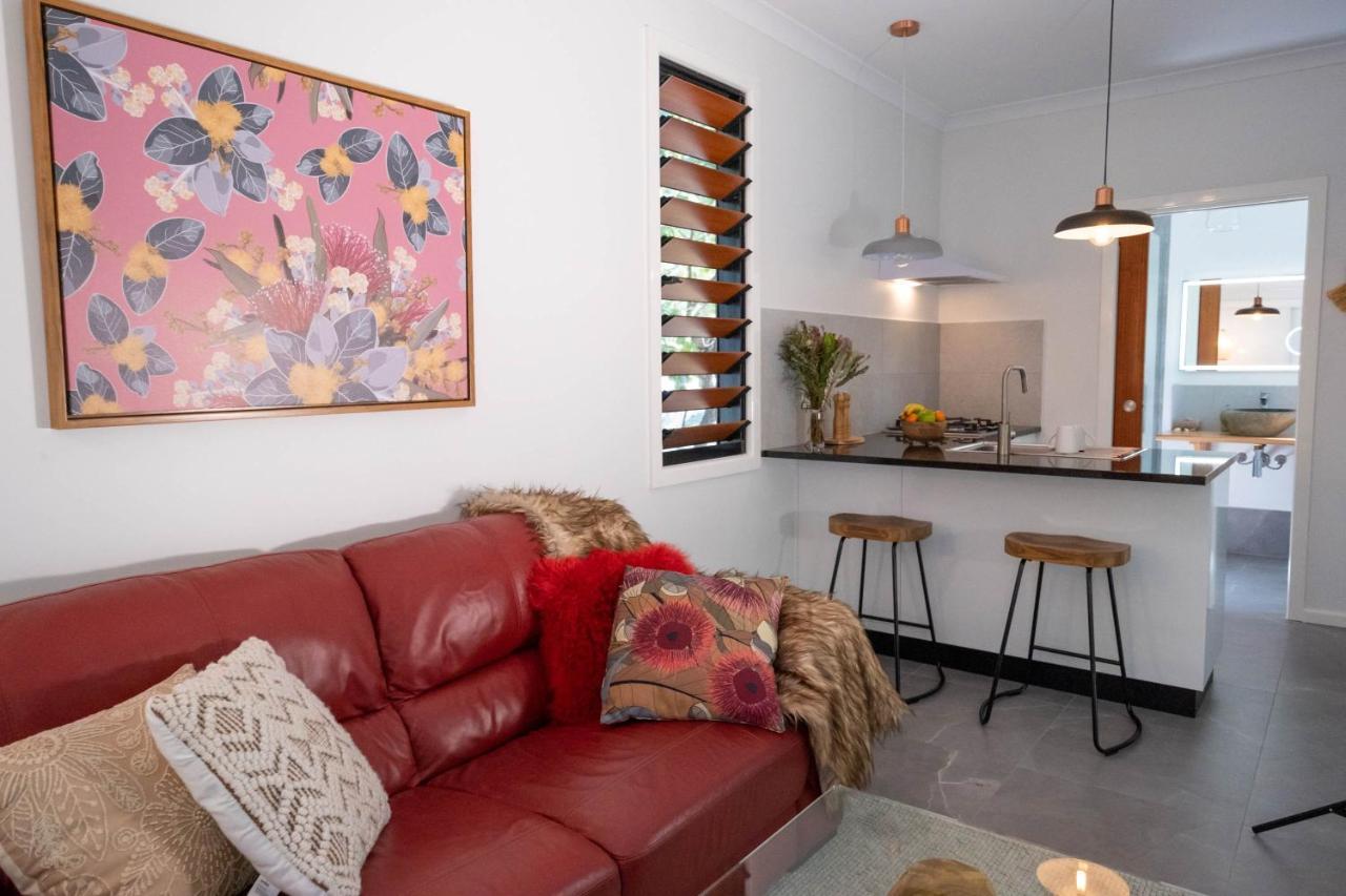 Airlie Beach Eco Cabins - Adults Only Екстериор снимка