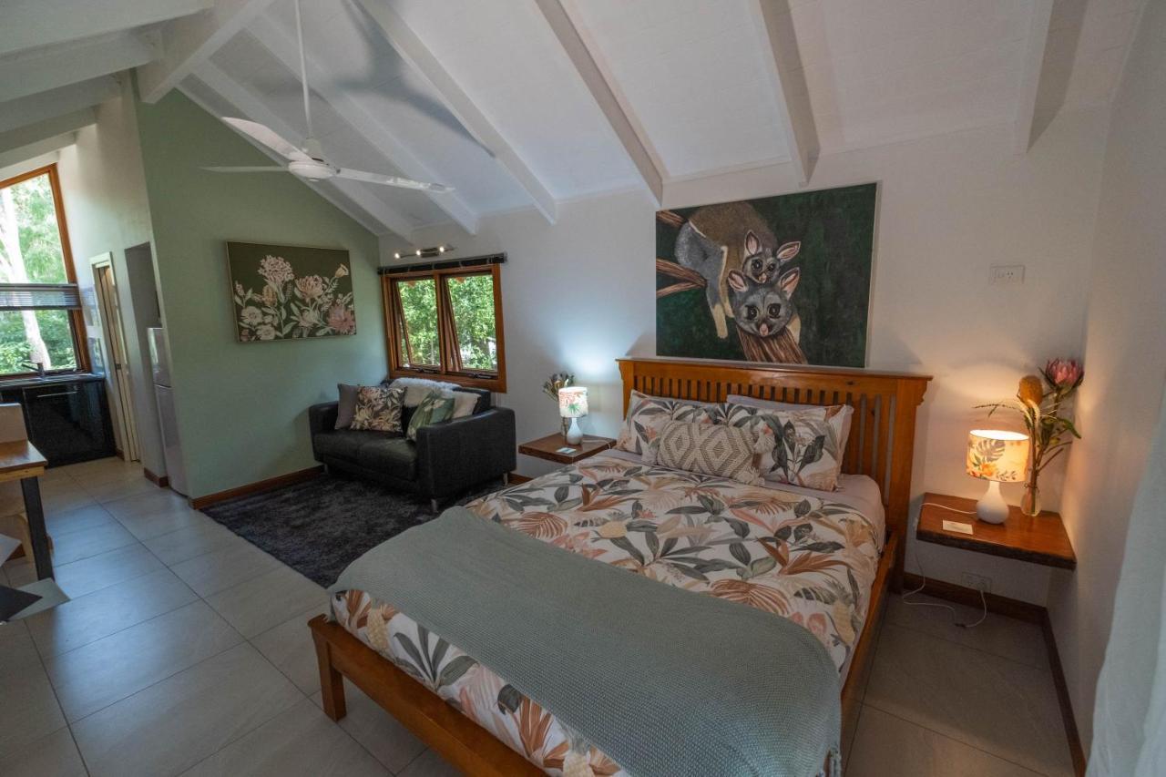 Airlie Beach Eco Cabins - Adults Only Екстериор снимка