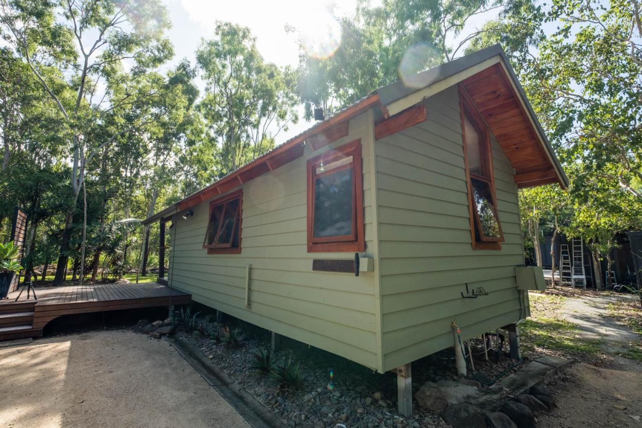 Airlie Beach Eco Cabins - Adults Only Екстериор снимка